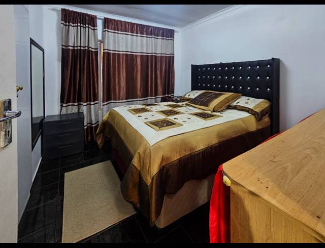 4 BEDROOM HOUSE FOR SALE IN WEST RIDING
